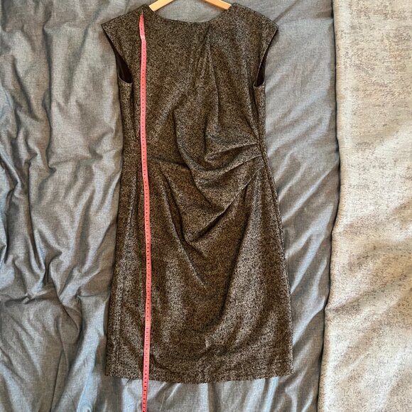 very chic wool dress - Picture 7 of 7